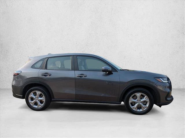 Used 2023 Honda HR-V LX image 4