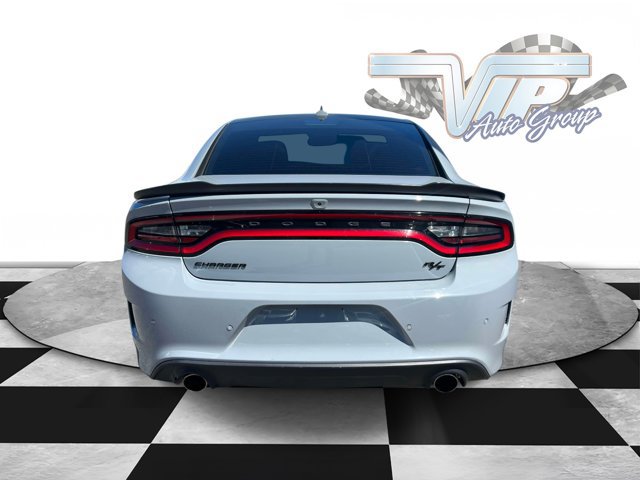 Certified 2022 Dodge Charger R/T w/ Blacktop Package RWD image 3