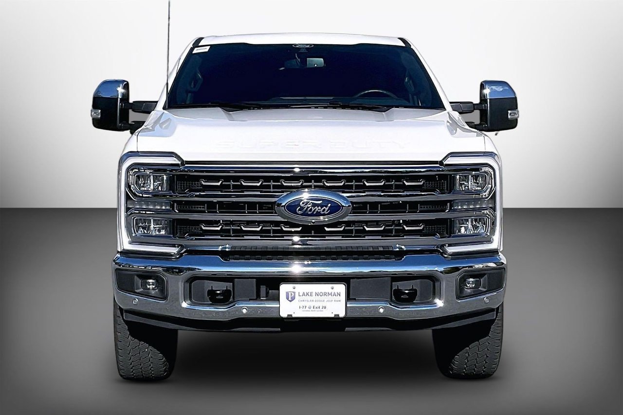 Used 2025 Ford F250 King Ranch w/ Chrome Package AWD/4WD image 3