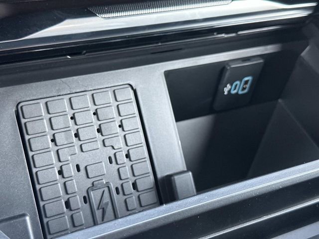 New 2026 Ford F250 Platinum image 29