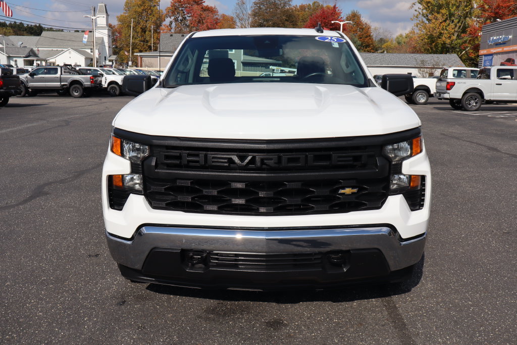 Used 2025 Chevrolet Silverado 1500 W/T RWD image 9