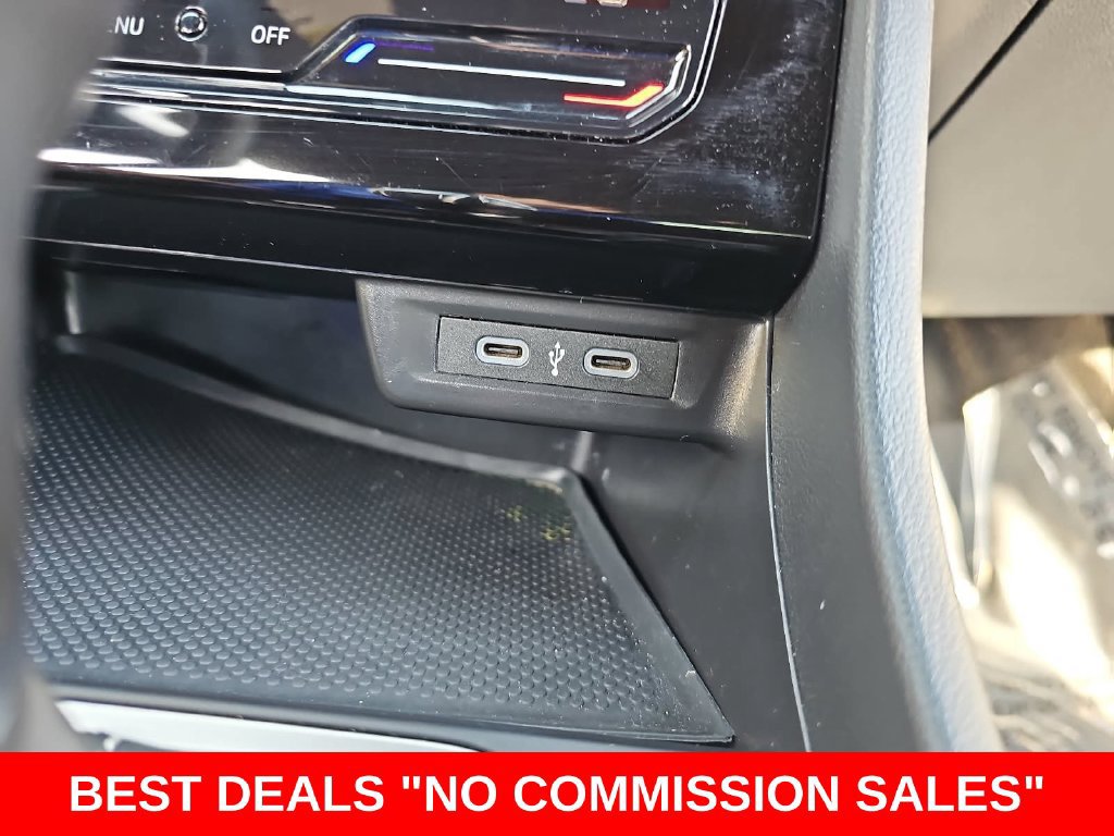 Used 2025 Volkswagen Jetta Sport FWD image 24
