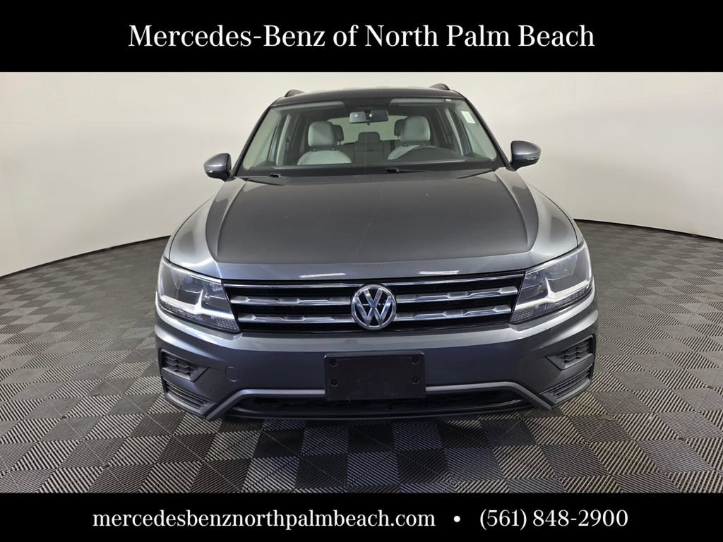 Used 2018 Volkswagen Tiguan S AWD/4WD image 2