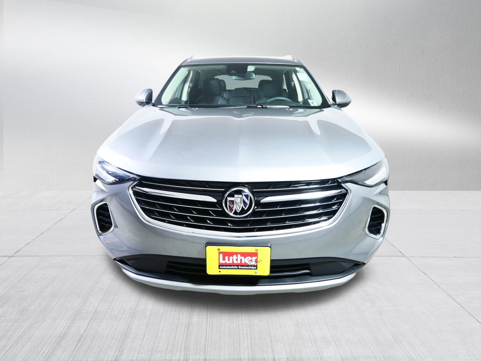 Used 2023 Buick Envision Essence image 2