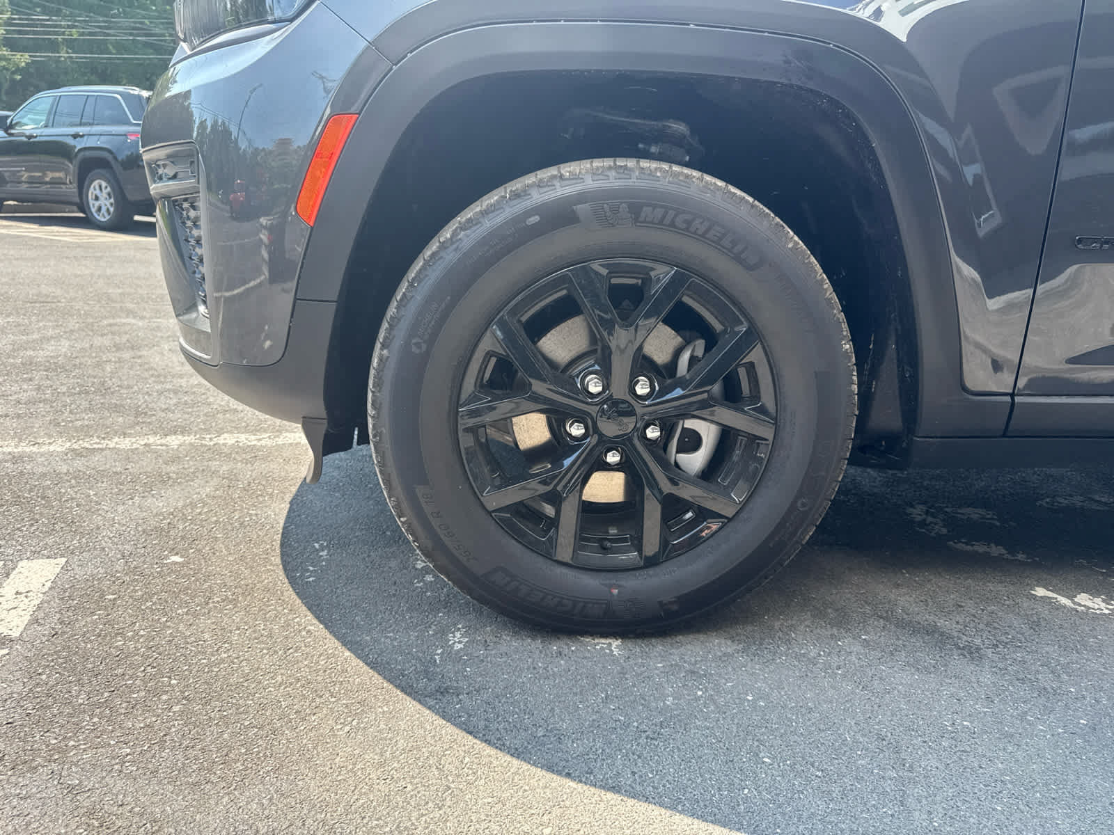 New 2026 Jeep Grand Cherokee Altitude AWD/4WD image 10