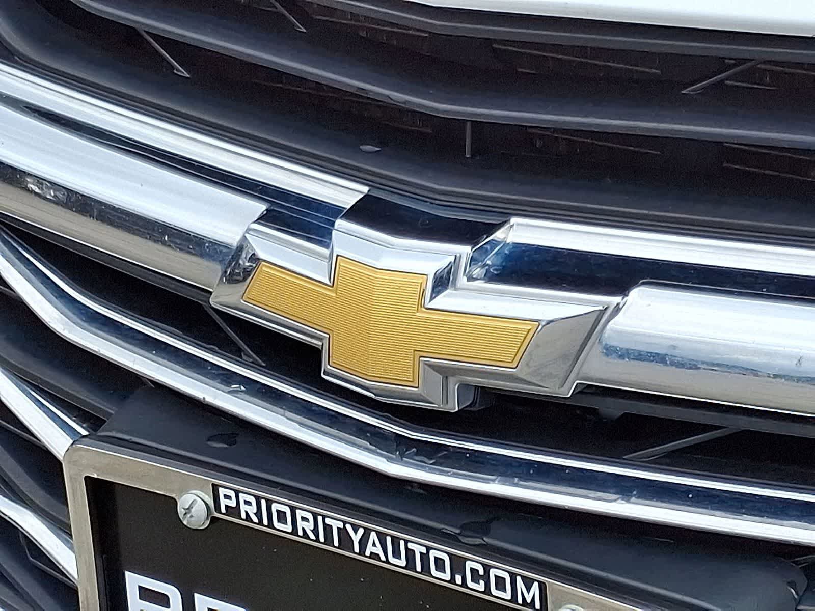 Used 2023 Chevrolet Malibu LT FWD image 35