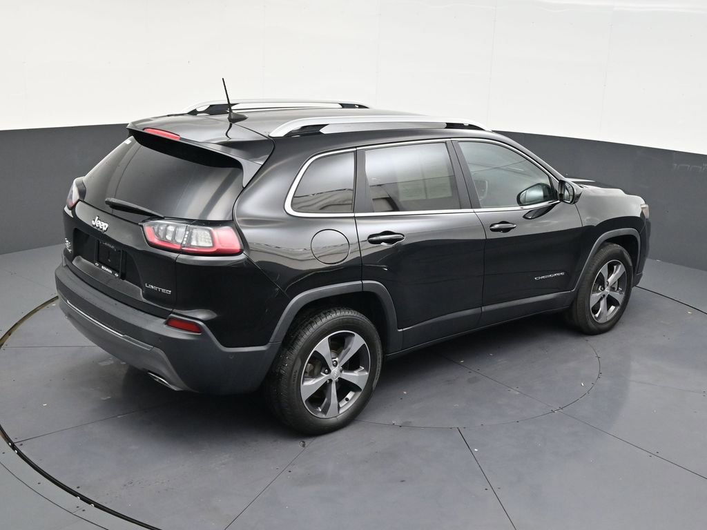 Used 2019 Jeep Cherokee Limited w/ Luxury Group image 17