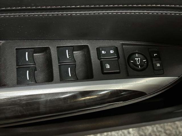 Used 2020 Acura TLX image 17