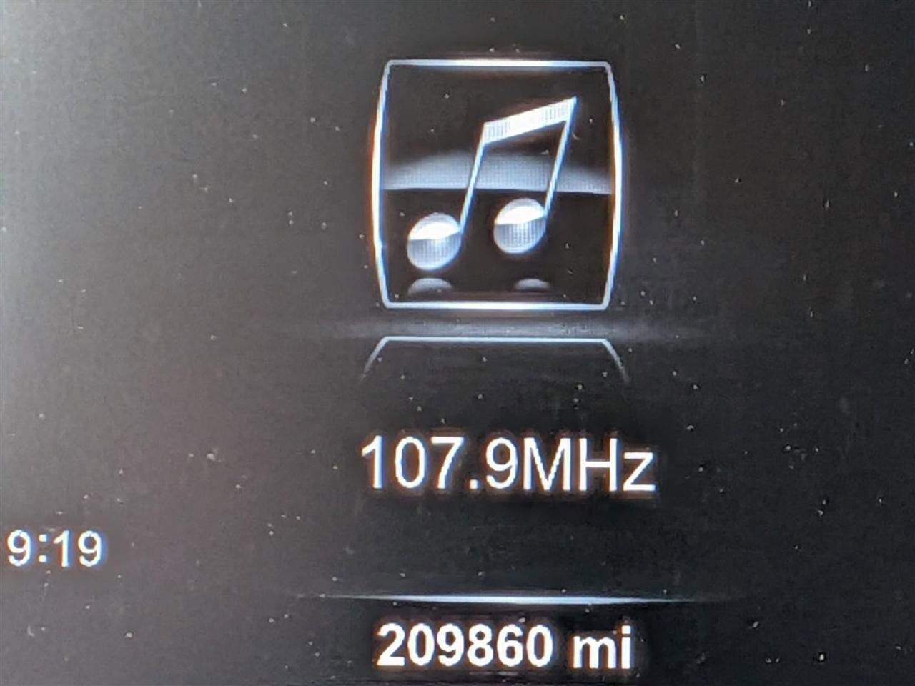 Used 2018 RAM 1500 SLT image 19