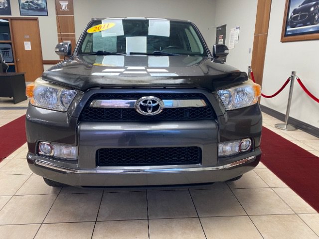 Used 2011 Toyota 4Runner Limited AWD/4WD image 8