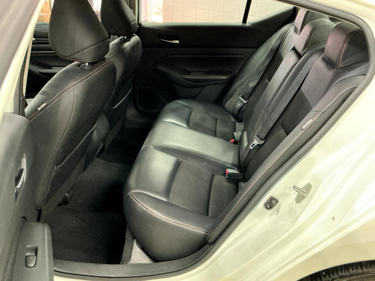 Used 2021 Nissan Altima 2.5 SR w/ SR Premium Package image 23