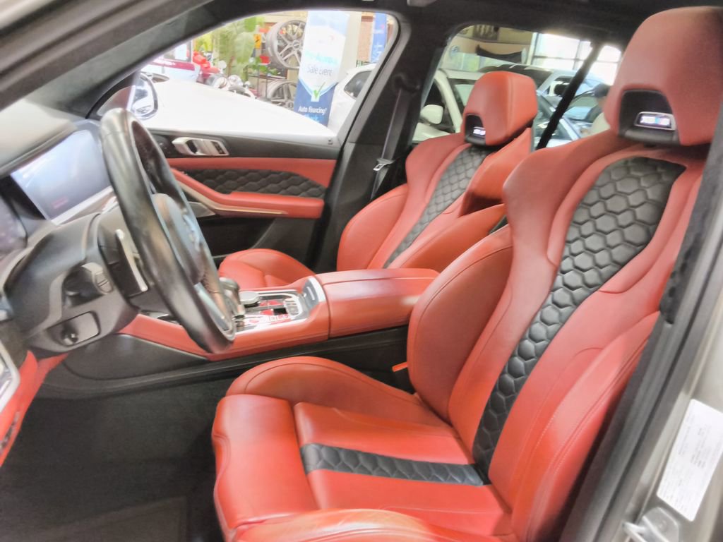 Used 2020 BMW X5 M AWD/4WD image 17