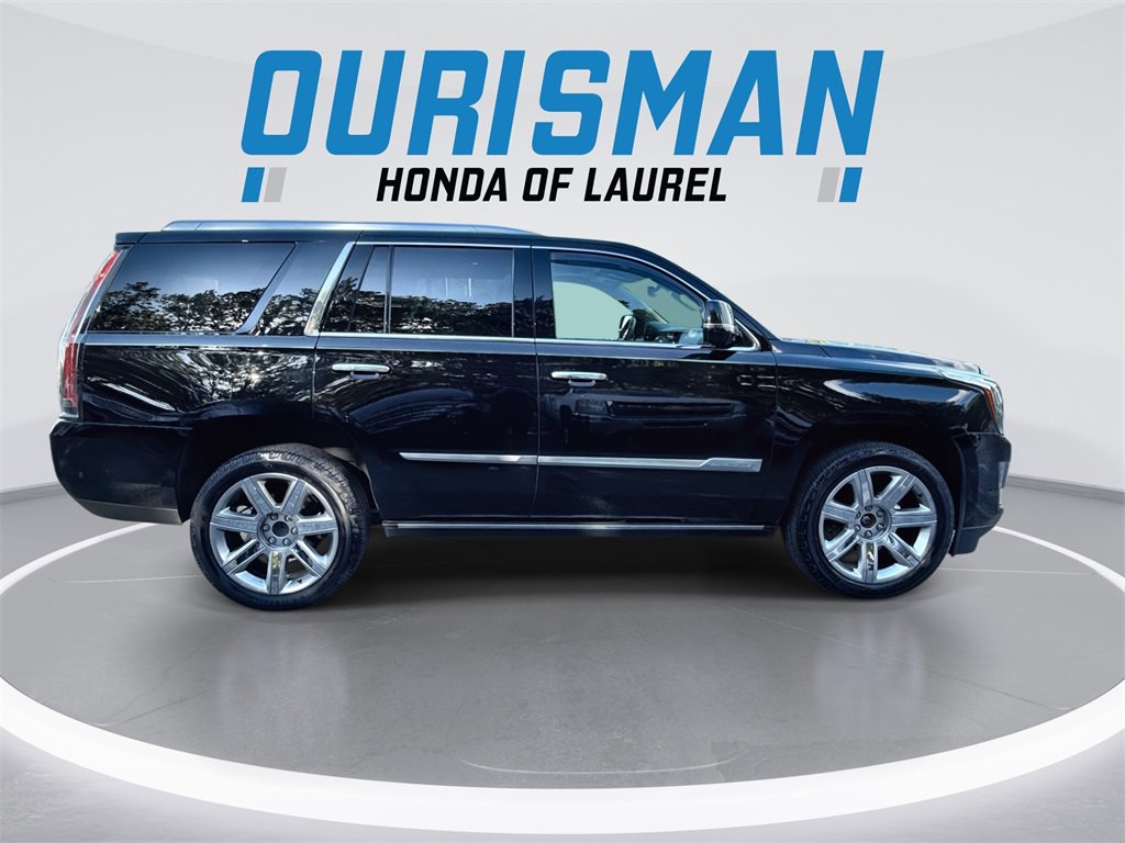 Used 2020 Cadillac Escalade Premium Luxury image 9