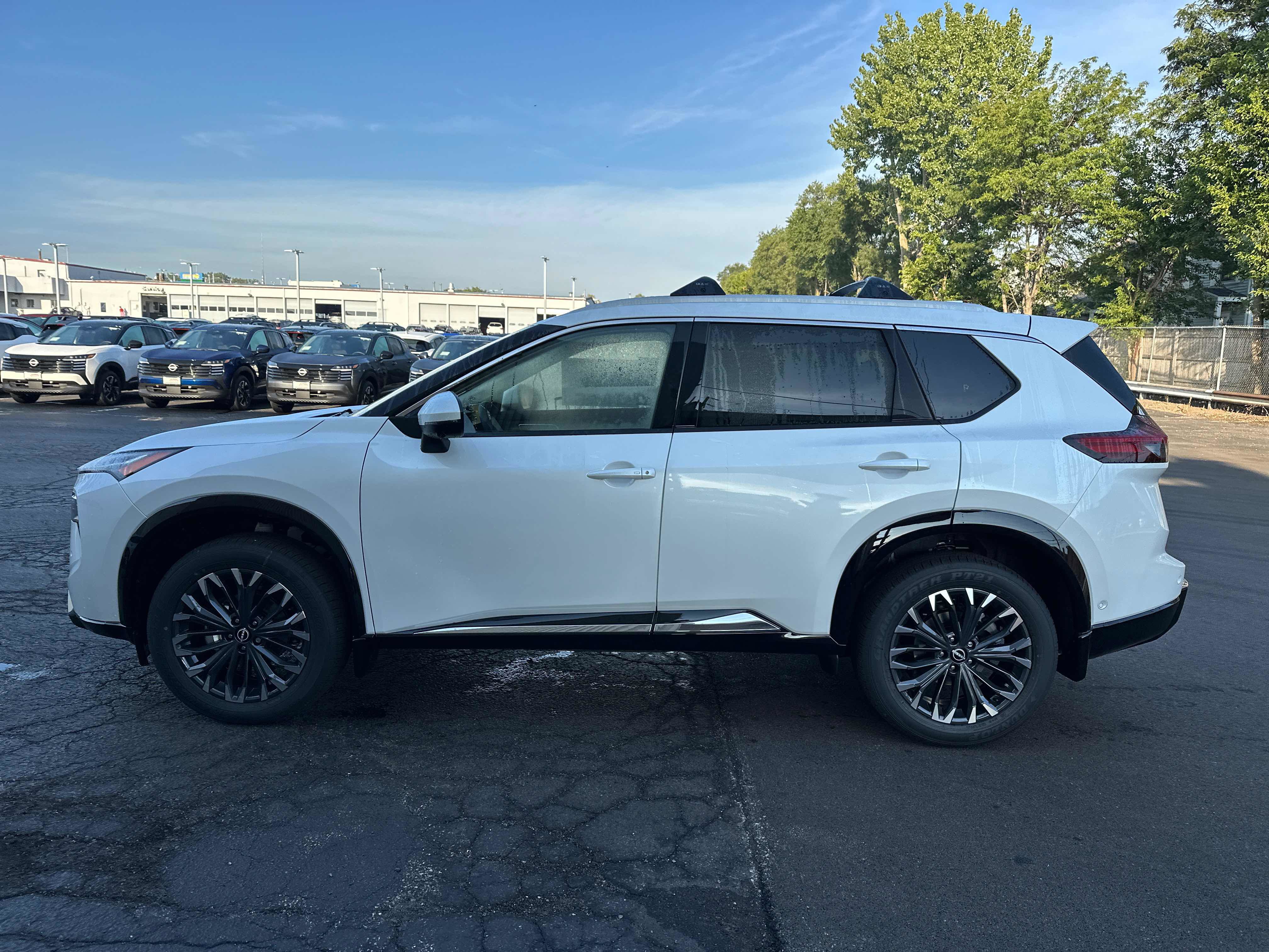 New 2026 Nissan Rogue Platinum w/ Platinum Premium Package image 7