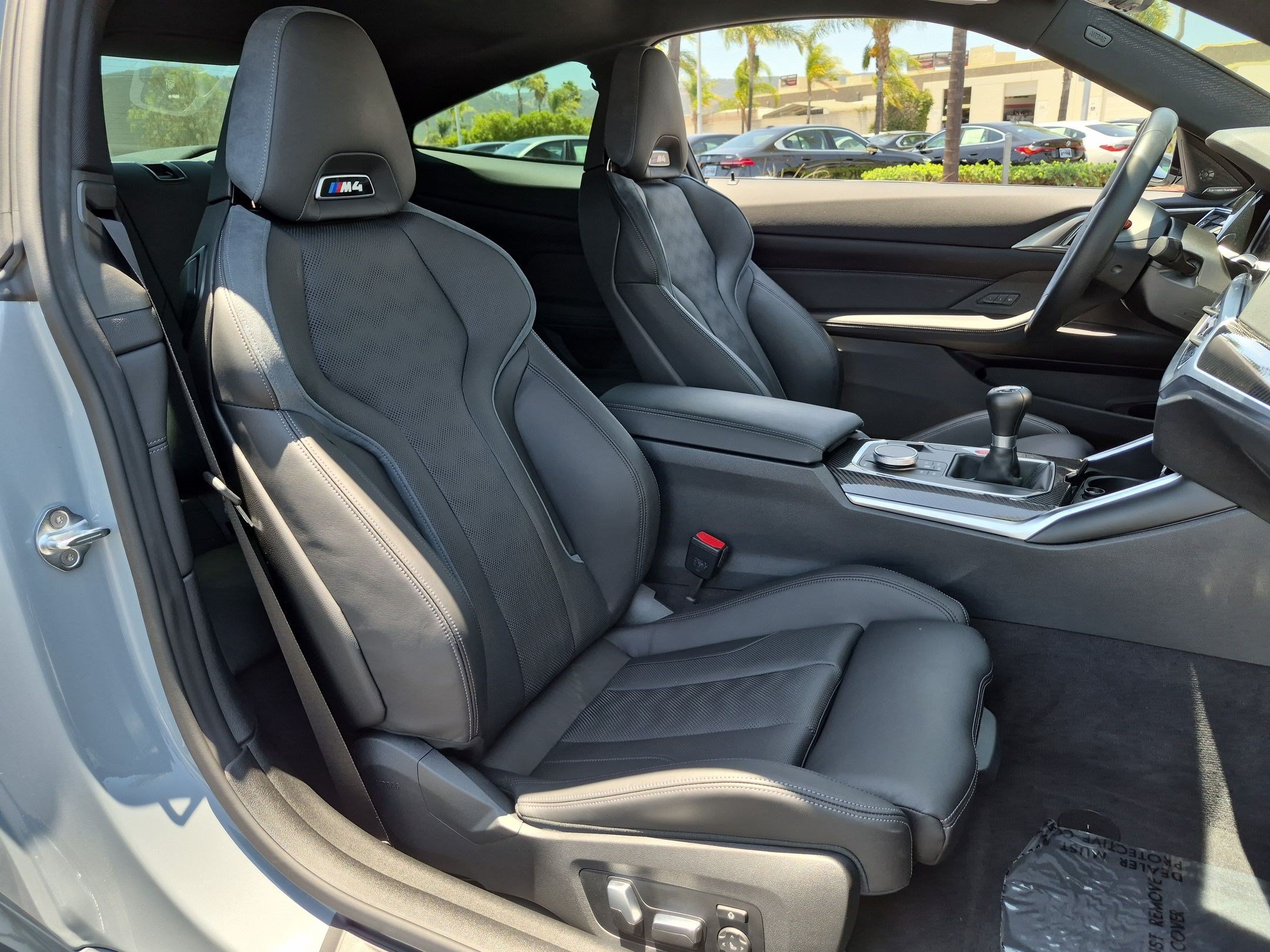 Used 2022 BMW M4 Coupe w/ Executive Package RWD image 32