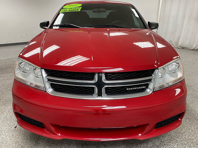 Used 2011 Dodge Avenger Express image 2