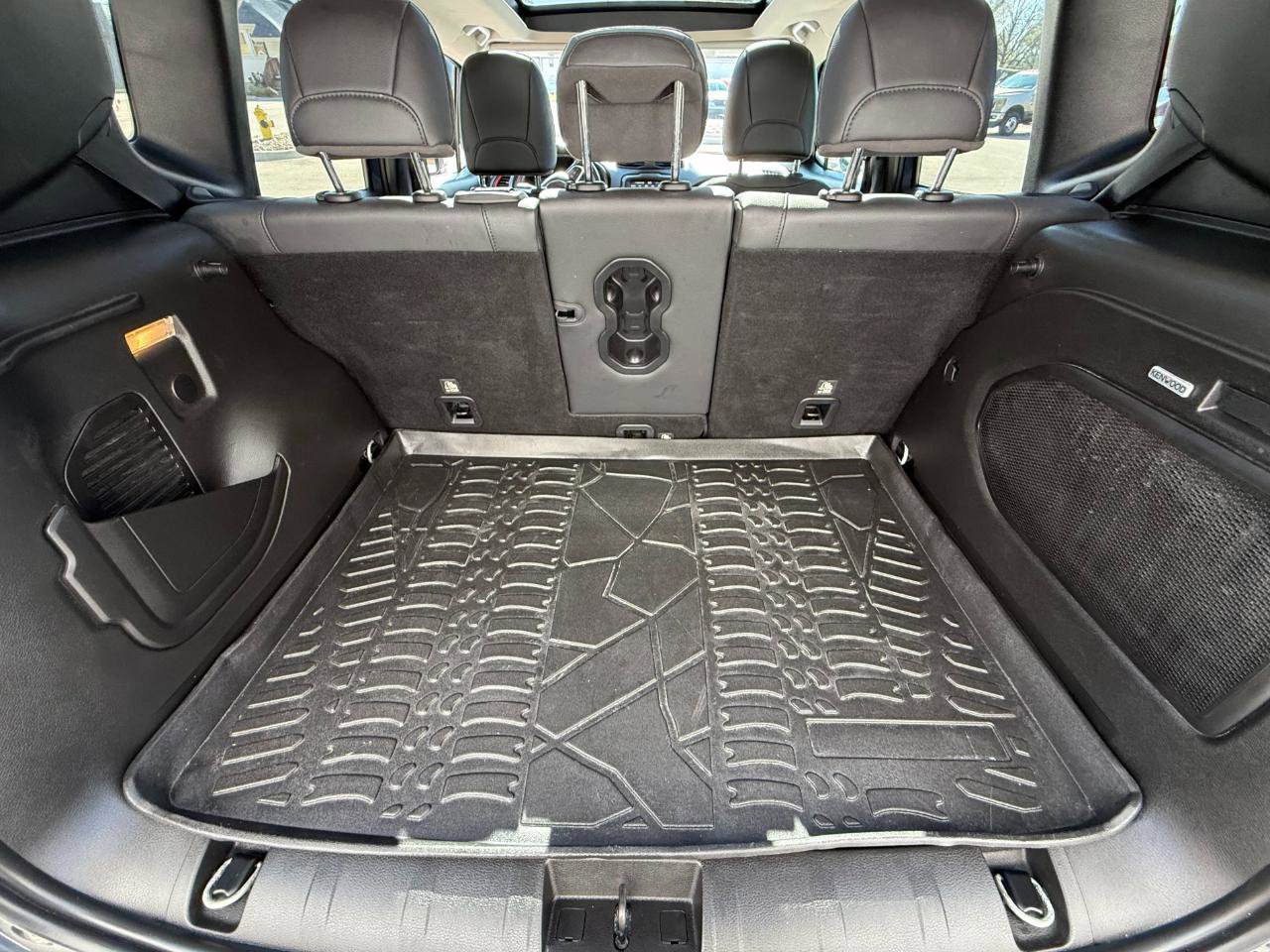 Used 2021 Jeep Renegade Trailhawk w/ Sun & Sound Group image 29