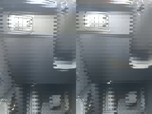 New 2026 Chevrolet Traverse RS w/ LPO, Floor Liner Package image 18