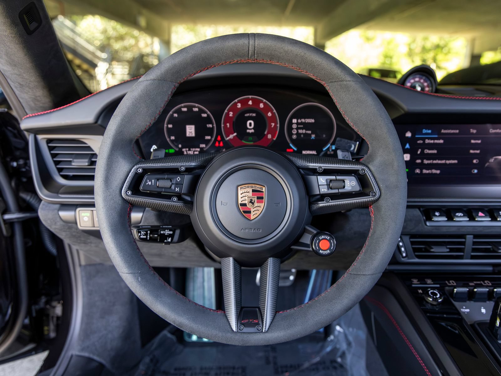 Certified 2026 Porsche 911 Carrera GTS RWD image 36