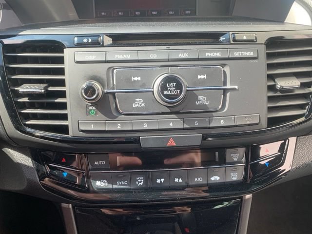 Used 2017 Honda Accord Sport image 13