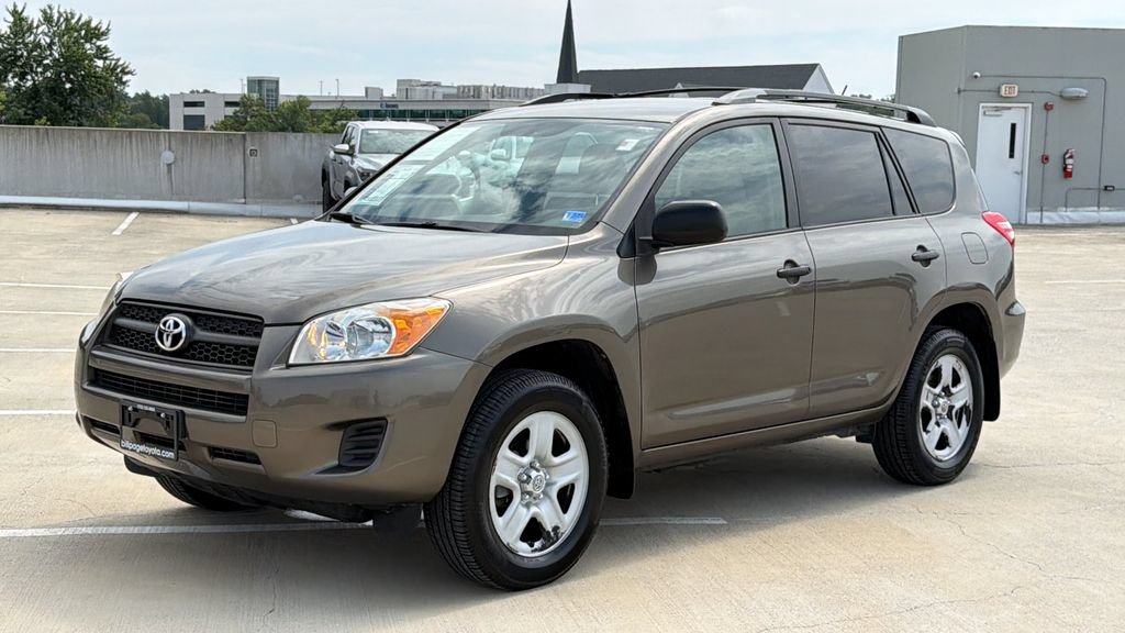 Used 2011 Toyota RAV4 4WD w/ Preferred Premium Pkg image 2