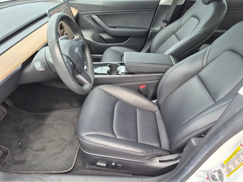 Used 2018 Tesla Model 3 Mid Range RWD image 11