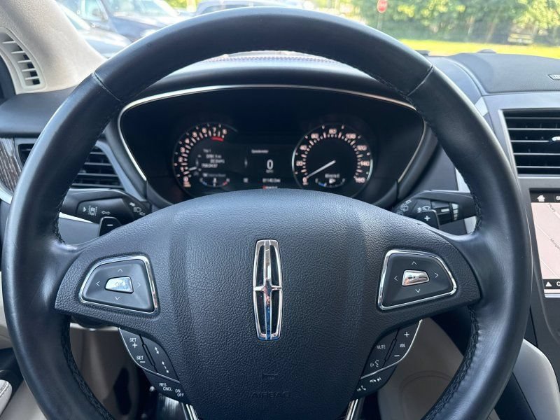 Used 2017 Lincoln MKC Black Label FWD image 22