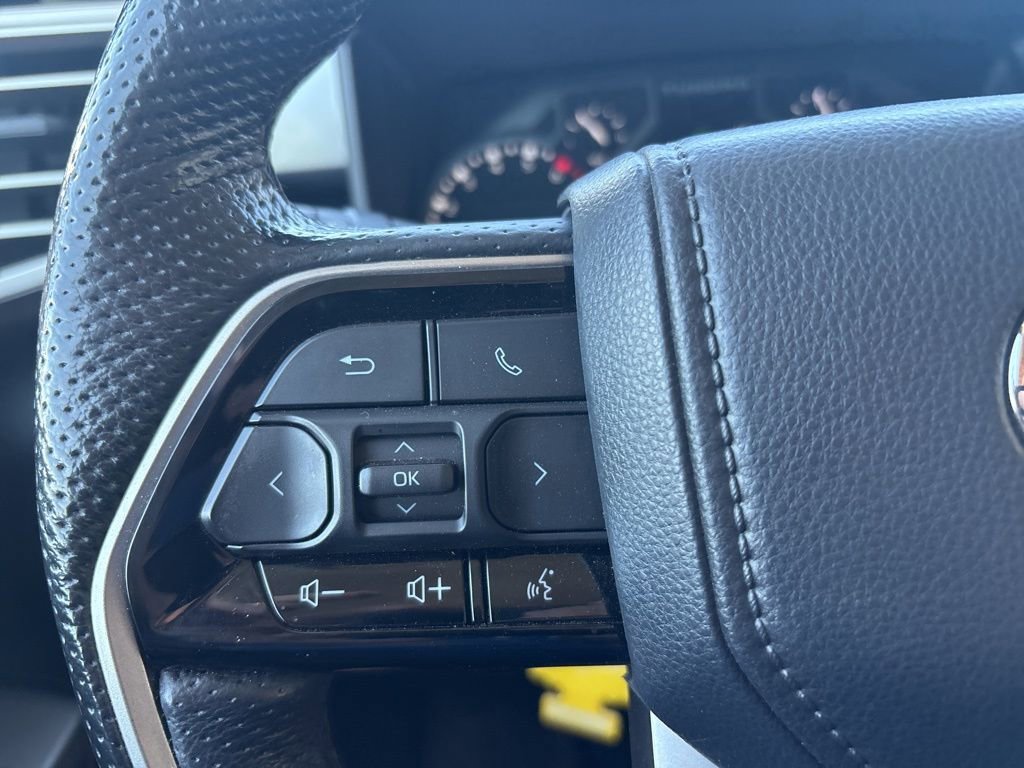 Used 2022 Toyota Tundra SR5 w/ Advanced Technology Package image 17