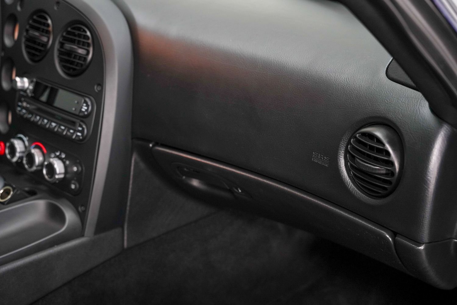 Used 2008 Dodge Viper SRT-10 image 33