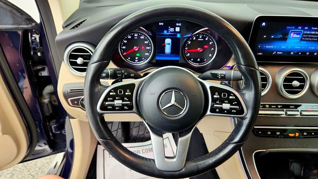 Used 2022 Mercedes-Benz GLC 300 4MATIC image 13