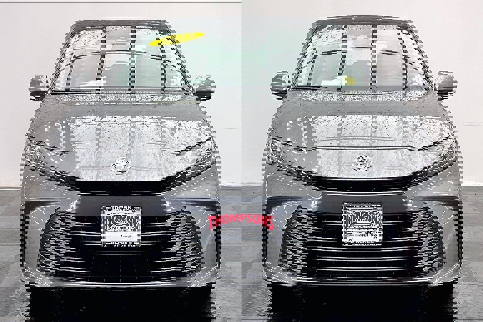 Used 2025 Toyota Camry XLE image 2