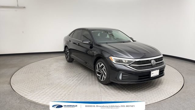 Used 2024 Volkswagen Jetta SEL FWD image 8