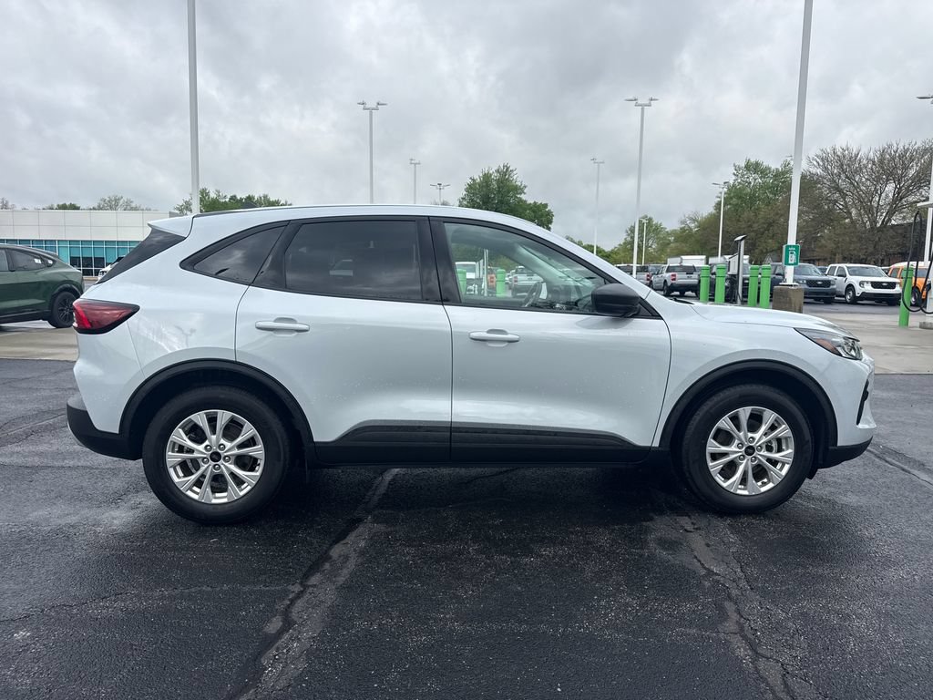 Used 2025 Ford Escape Active FWD image 7