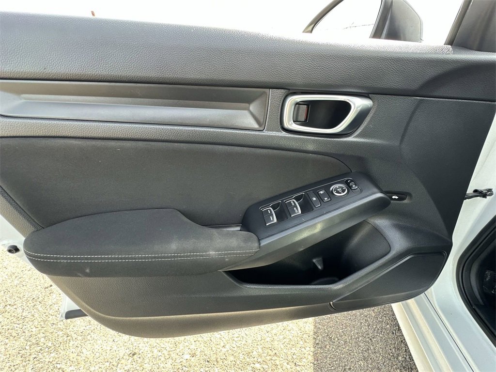 Used 2023 Honda Civic Sport image 21