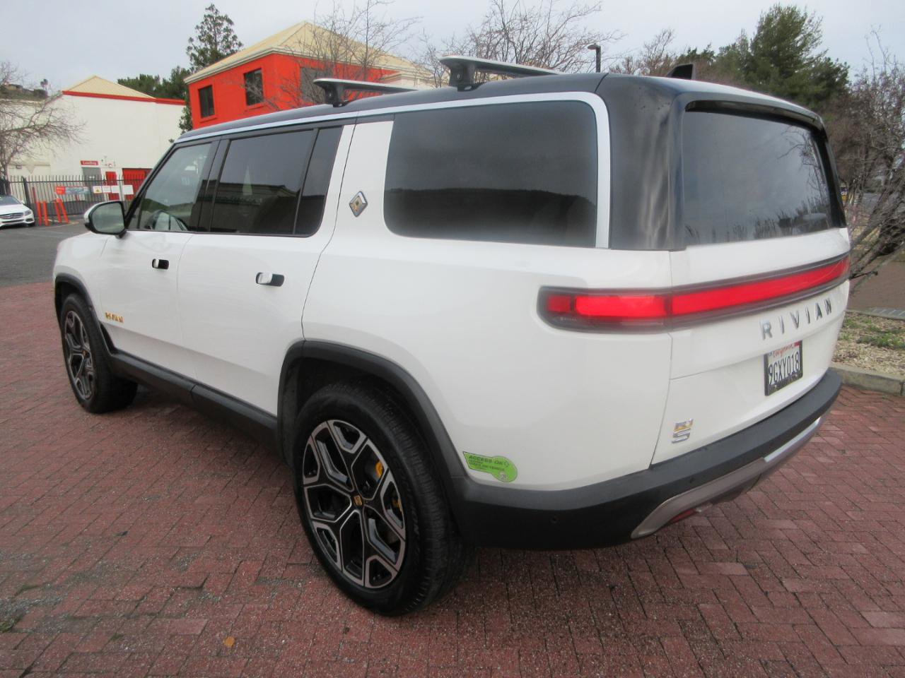 Used 2023 Rivian R1S Launch Edition image 83