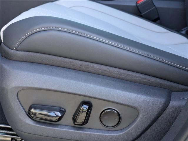 New 2026 Lexus TX 500h AWD image 4