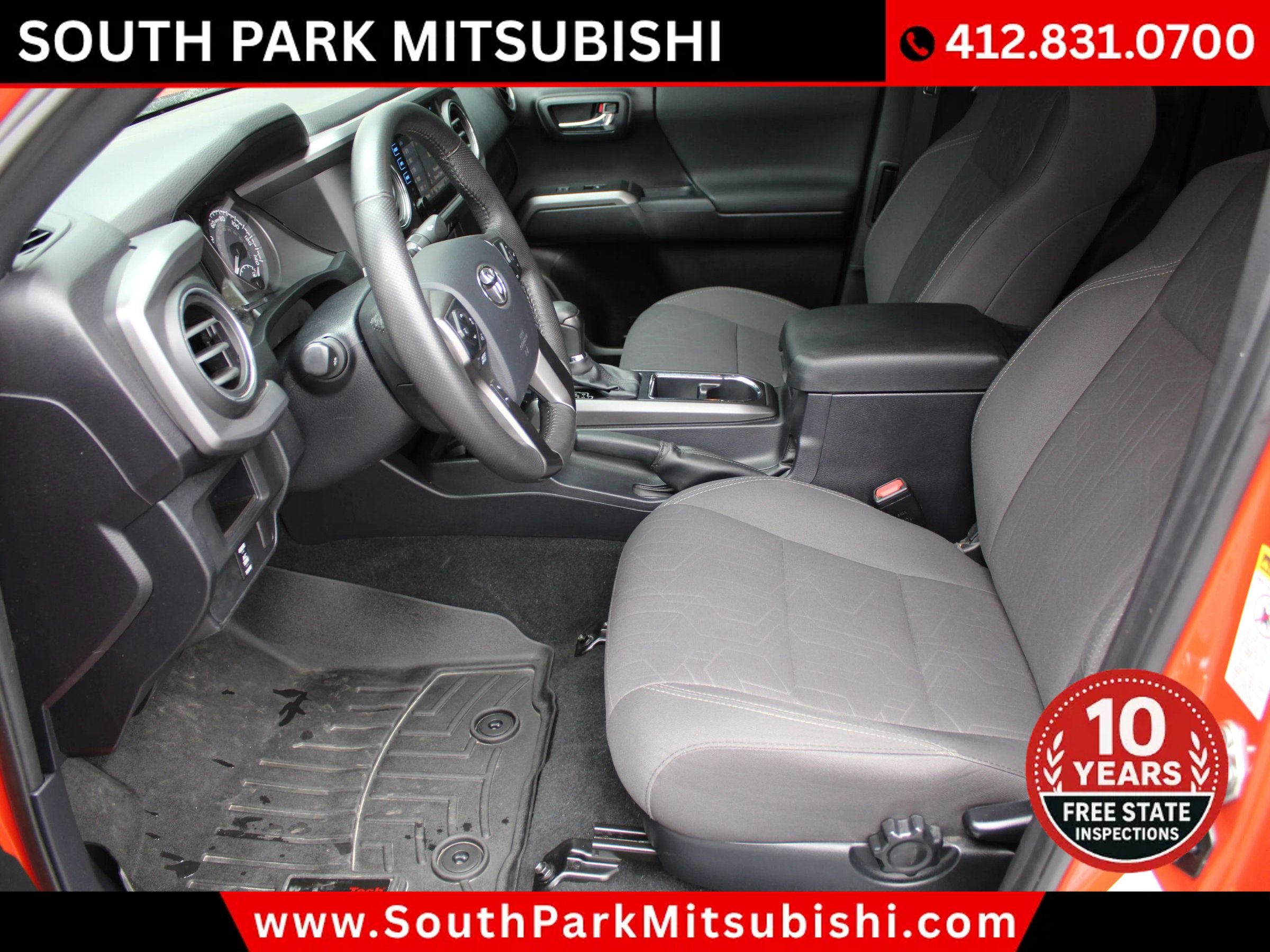 Used 2017 Toyota Tacoma TRD Off-Road w/ Premium & Technology Package image 11