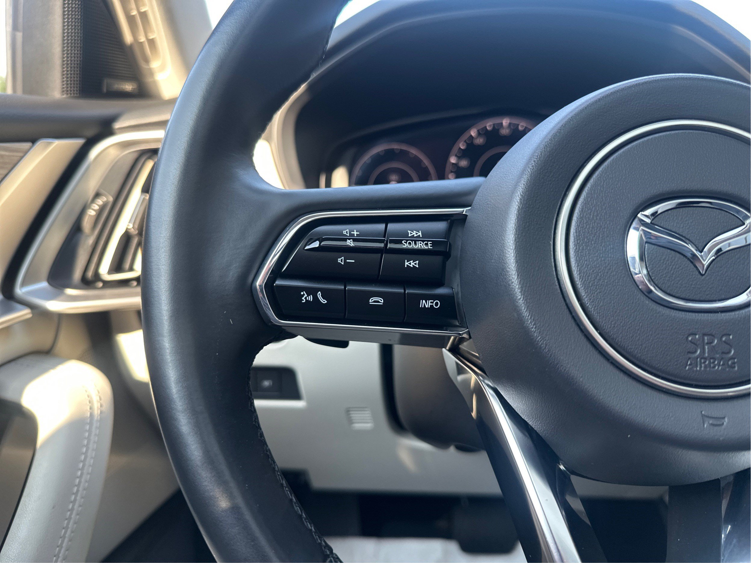 Certified 2025 MAZDA CX-90 Plug-In Hybrid w/ Premium Plus AWD/4WD image 34