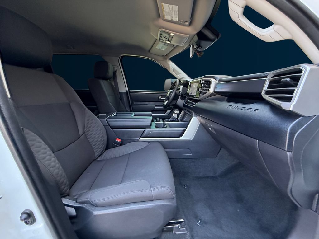 Used 2024 Toyota Tundra SR5 AWD/4WD image 17