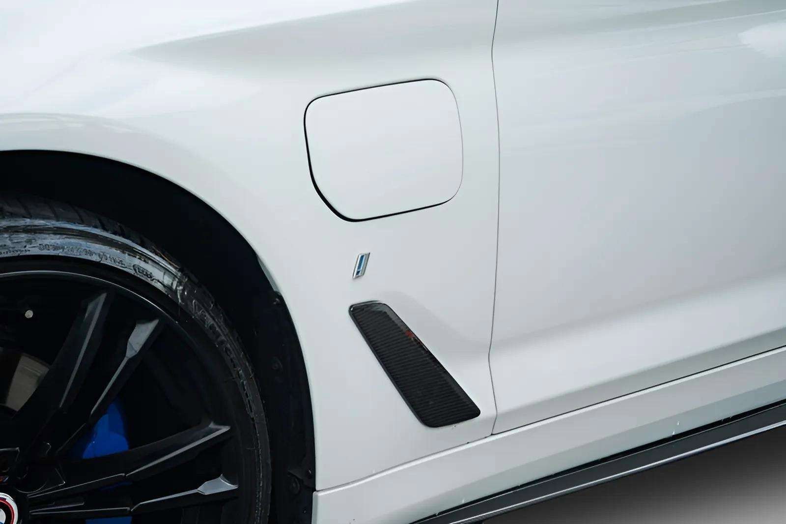 Used 2018 BMW 530e xDrive image 55