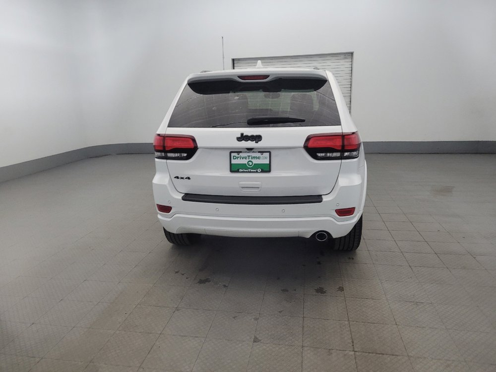 Used 2019 Jeep Grand Cherokee Altitude image 7