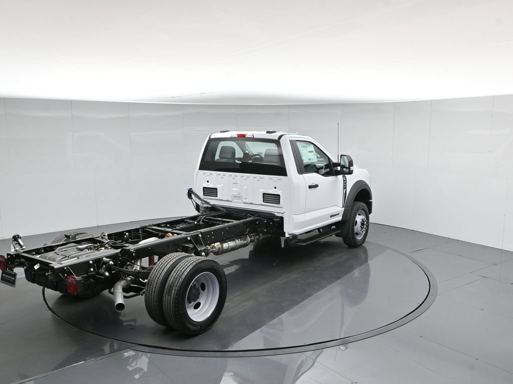 New 2026 Ford F450 XL w/ XL Chrome Package RWD image 29
