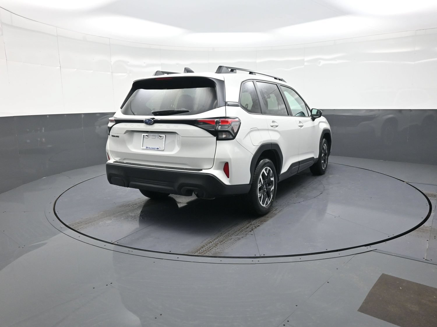 Used 2026 Subaru Forester Premium AWD/4WD image 3