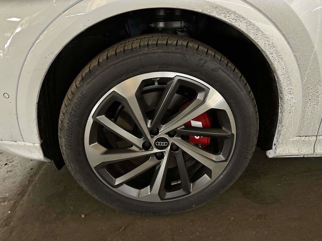New 2025 Audi SQ5 Premium w/ Convenience Package image 6