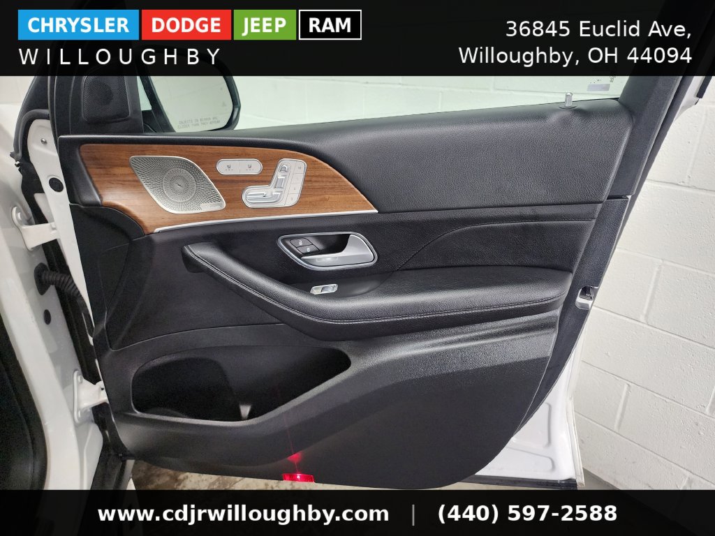 Used 2024 Mercedes-Benz GLE 350 4MATIC image 35