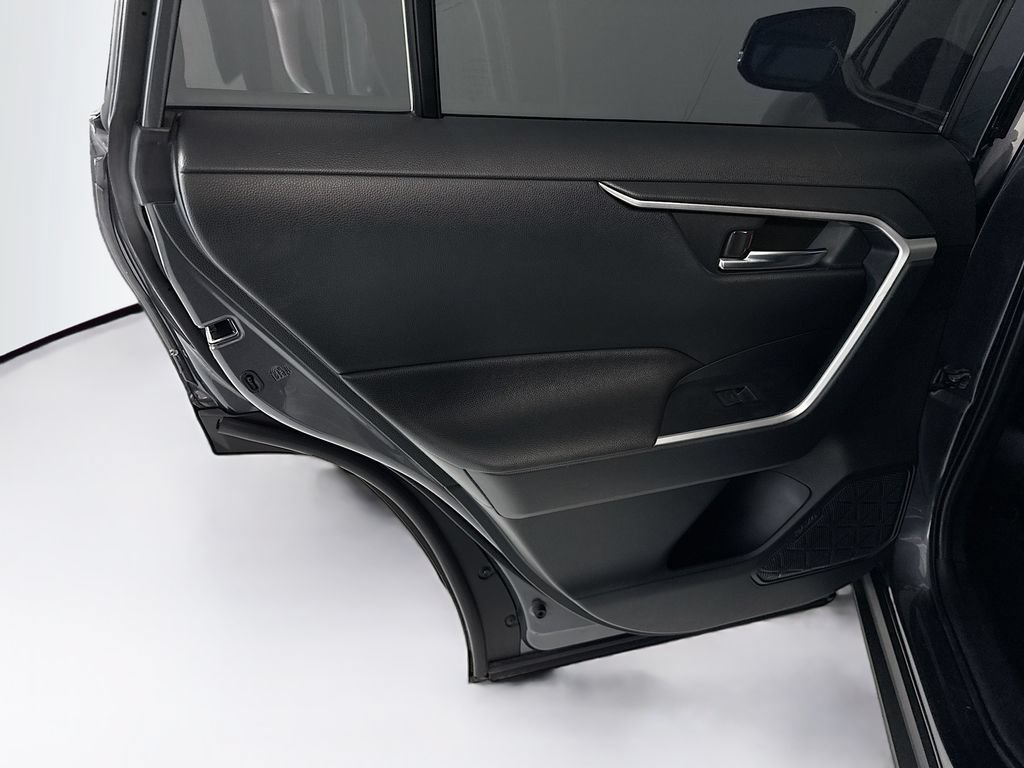 Used 2023 Toyota RAV4 XLE Premium FWD image 26