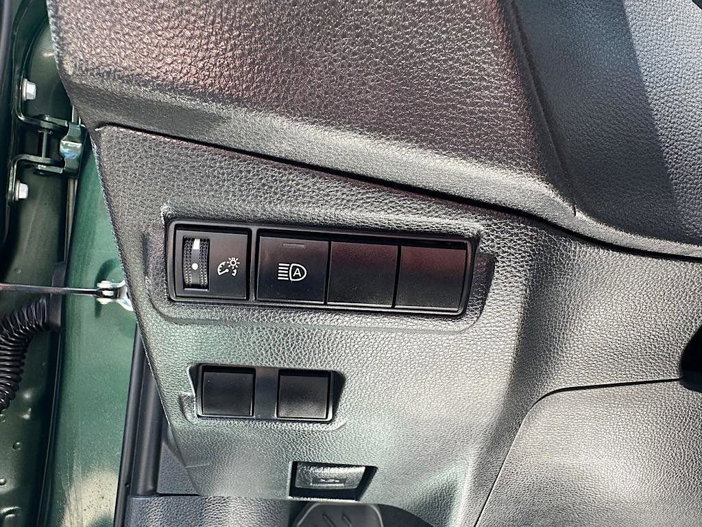 Certified 2023 Toyota Corolla Cross LE image 19