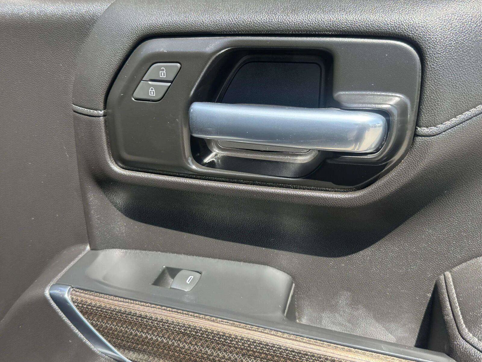 Used 2021 Chevrolet Silverado 1500 LT RWD image 55