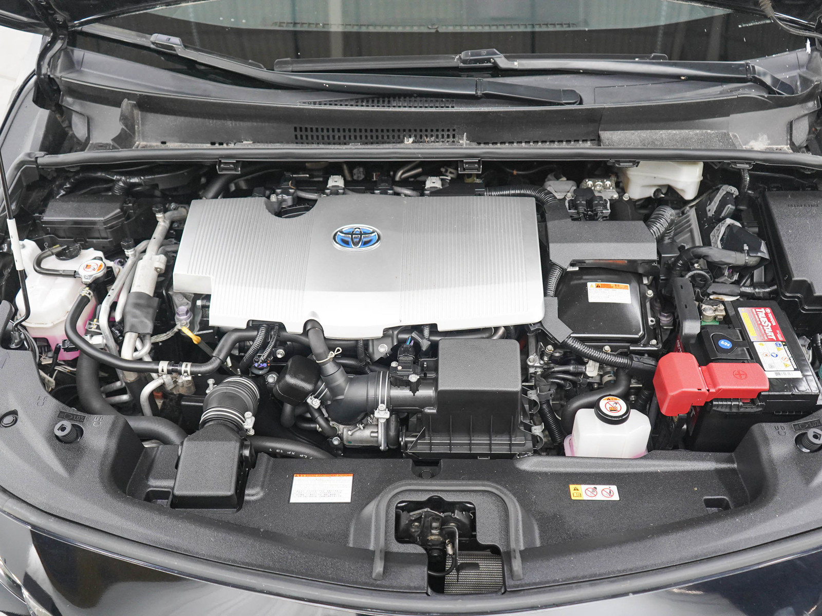 Used 2022 Toyota Prius Prime XLE FWD image 29