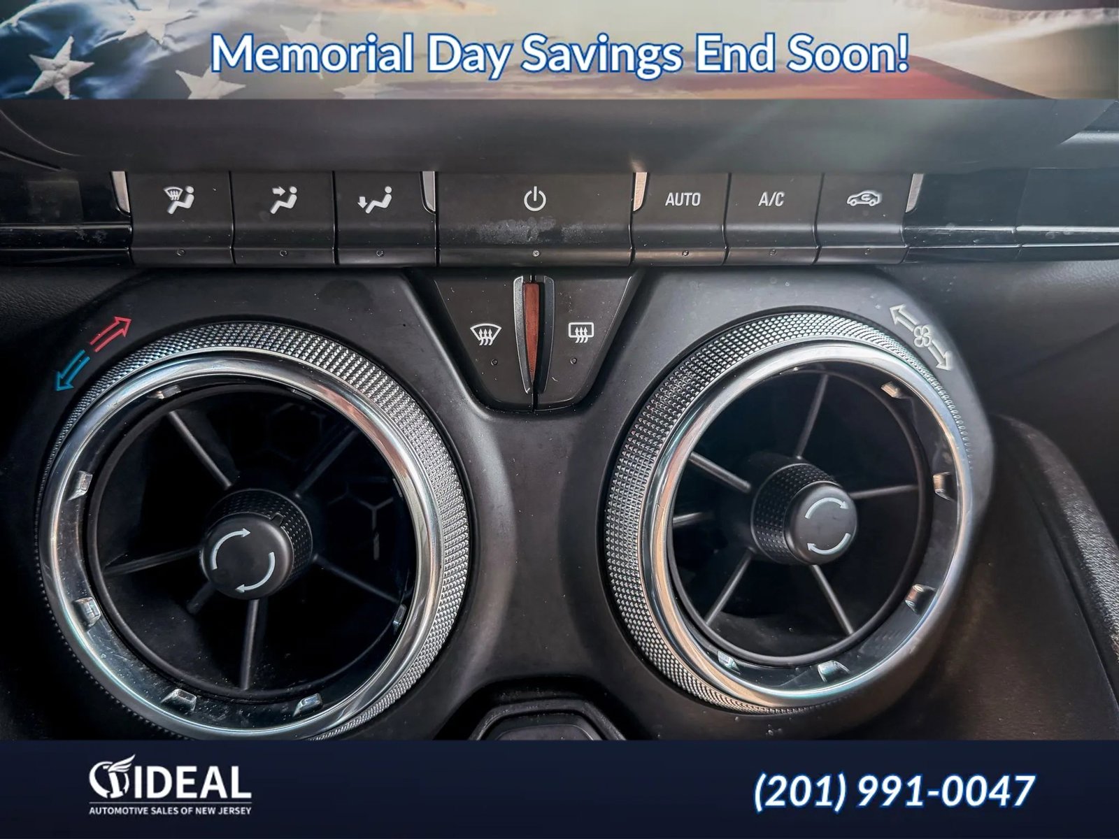Used 2021 Chevrolet Camaro LT w/ Technology Package RWD image 34